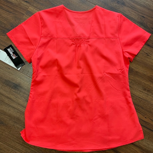 Grey’s Anatomy scrub top - Picture 2 of 2